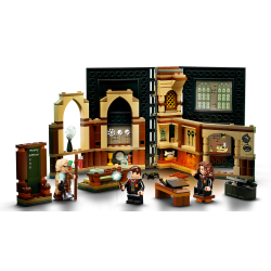 LEGO® Harry Potter™ 76397 Chwile z Hogwartu: zajęcia z obrony przed czarną magią